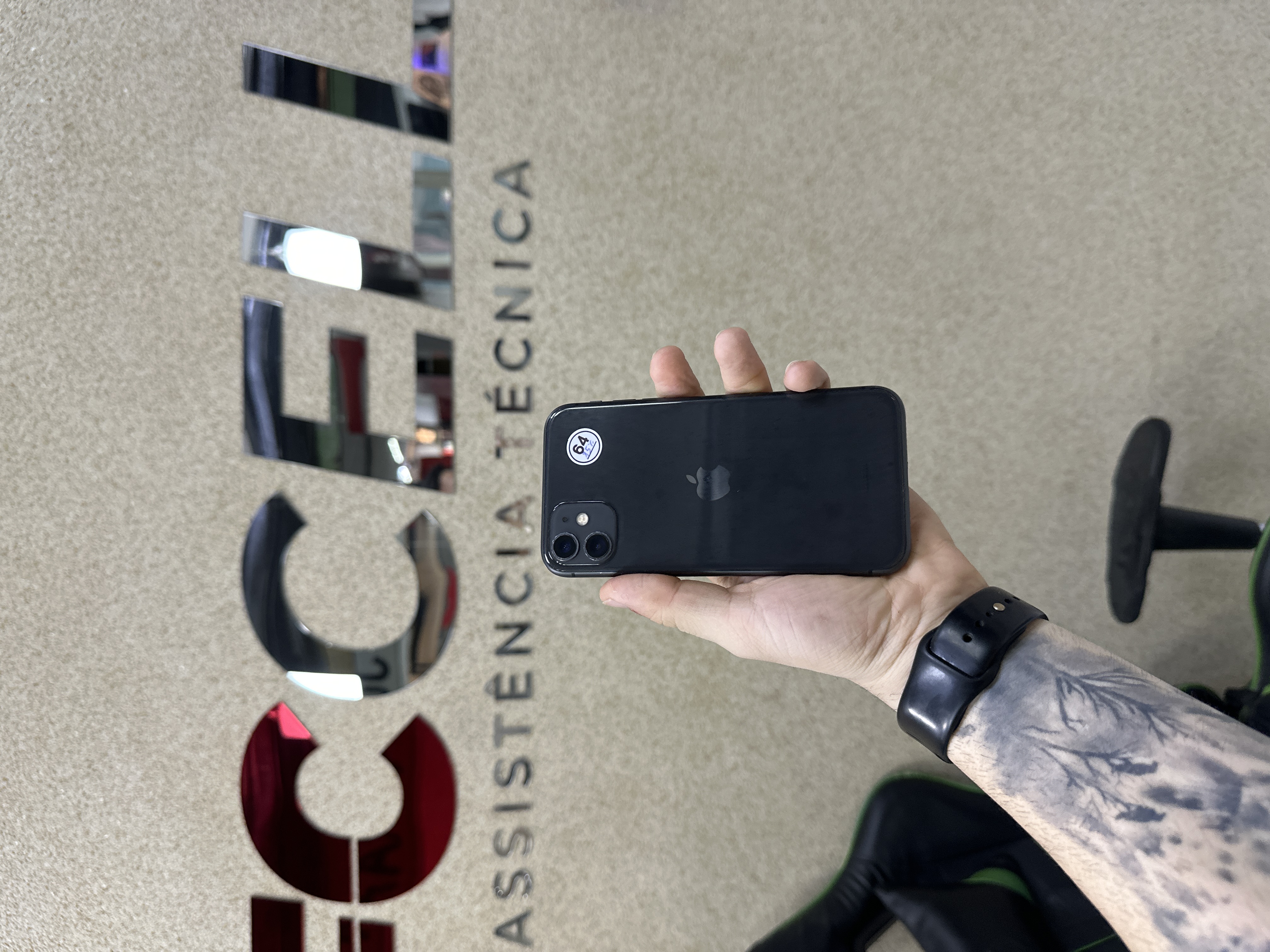 Mercado Phone